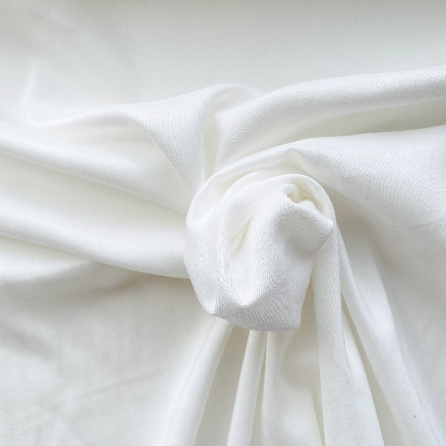 Deadstock White Cotton Blend Lining Fabric